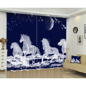 Witte paarden gordijn