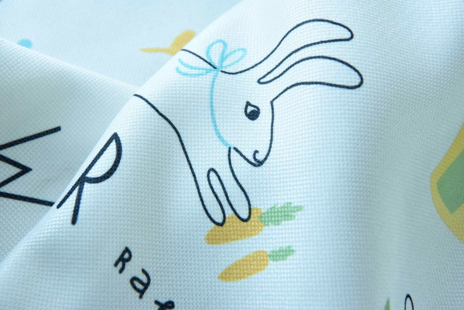 Dieren gordijn geel