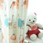 Dieren gordijn rood