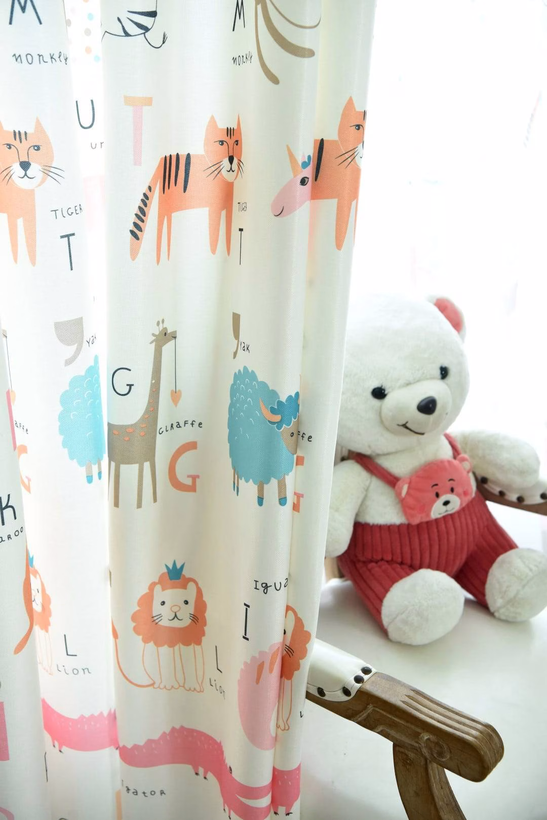 Dieren gordijn rood