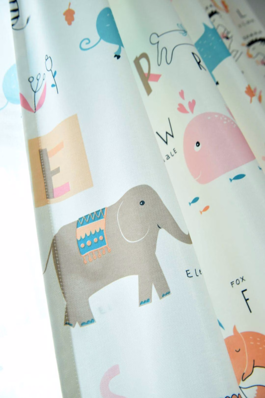 Dieren gordijn rood
