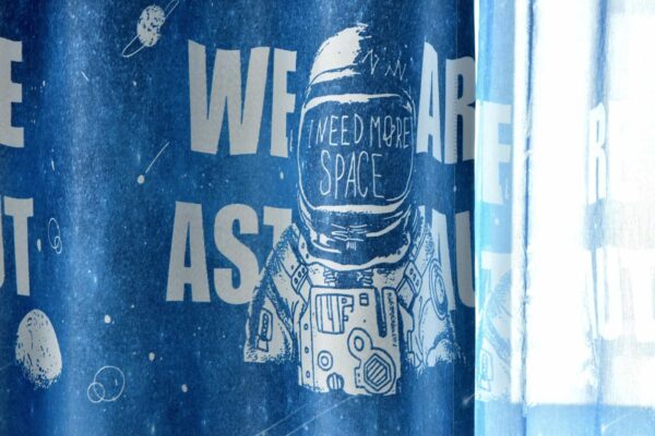 Astronaut gordijnen - Leukekindergordijnen.nl