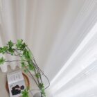 Witte vitrage verticale strepen