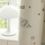 Ruimte Planeten Gordijnen Wit - Leukekindergordijnen.nl