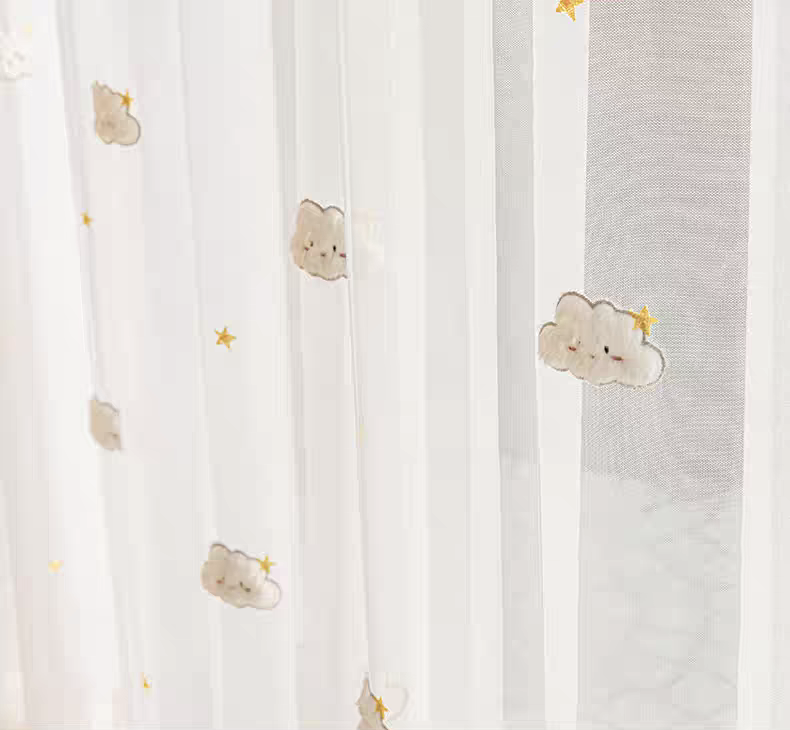 Wolken vitrage voor kinderkamer