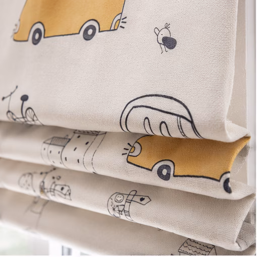 Vouwgordijn voor de kinderkamer met auto's, konijntjes, huisjes en fietsjes